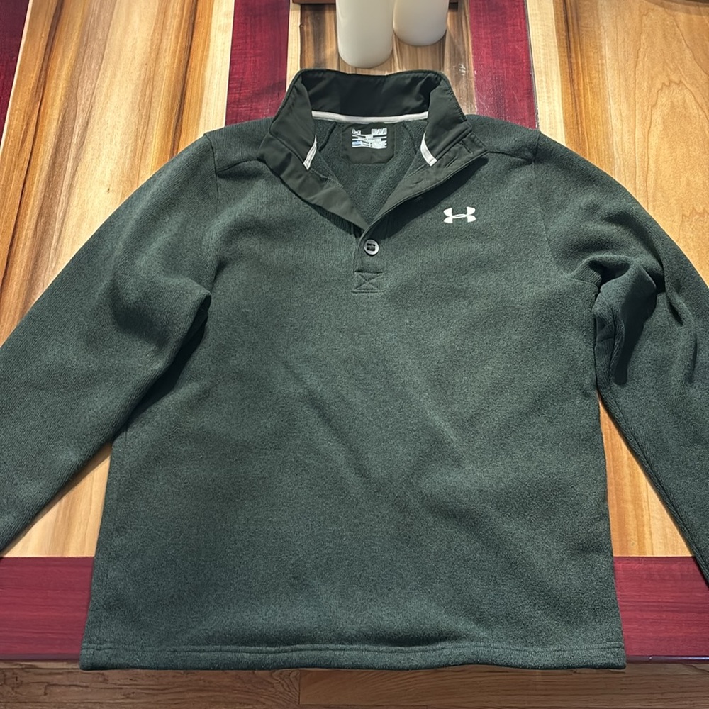 Men’s Under Armour dress sweater
